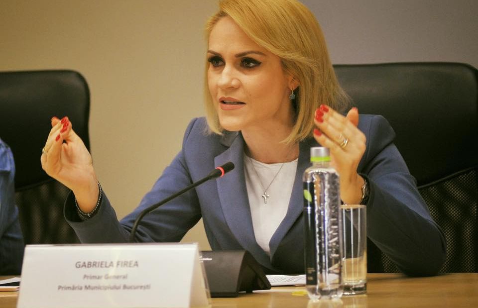 Avertismentul dur al Gabrielei Firea pentru șoferii din București după semi-eșecul benzilor RATB