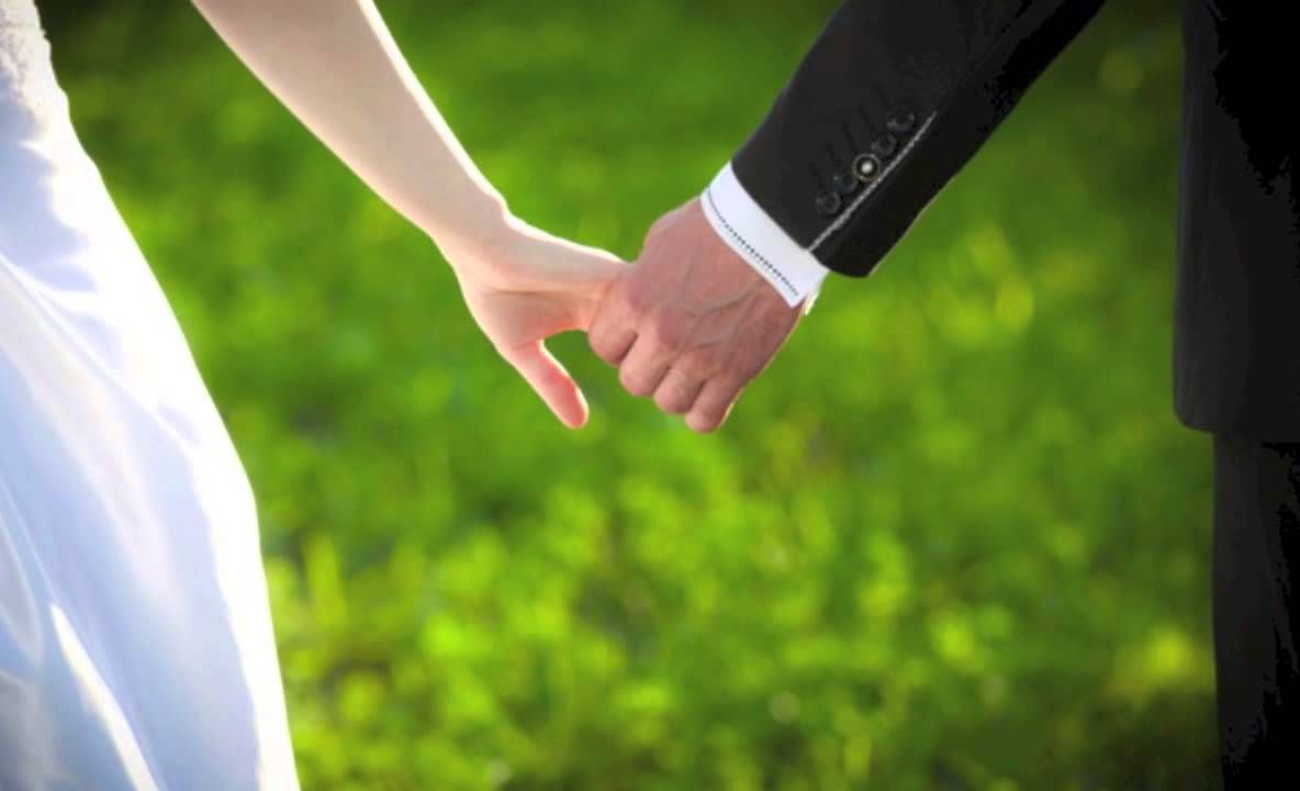 Soţul ei a murit de cancer şi a crezut că l-a pierdut pentru totdeauna. Dar un miracolul s-a produs!