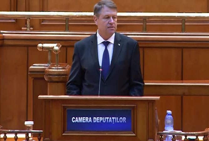 Referendumul lui Iohannis, aprobat cu unanimitate de voturi de Parlament
