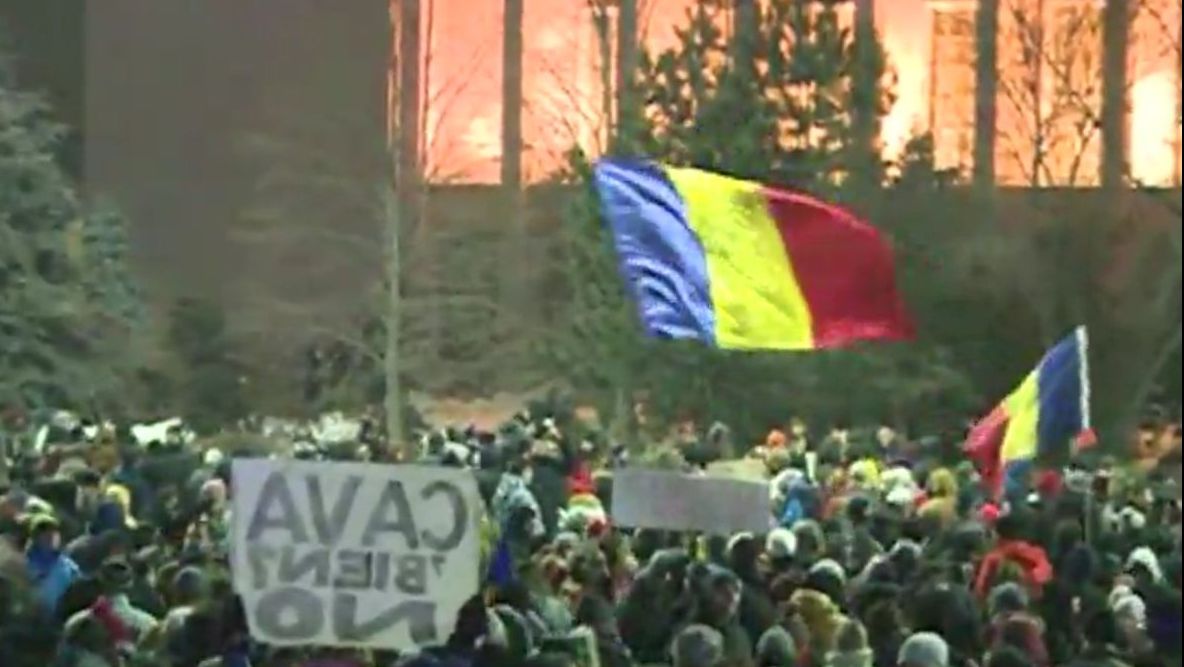 Jurnaliștii, blocați în Guvern. SPP a primit ordin ca nimeni să nu iasă din clădire