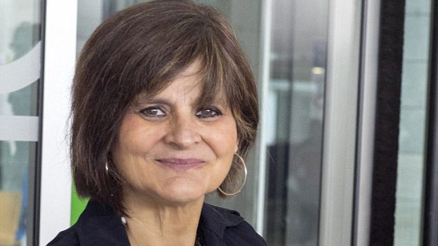 A născut gemeni la 64 de ani! Drama prin care a trecut femeia când a devenit pentru prima dată mamă