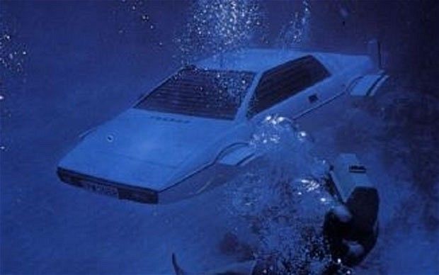 Scafandrii au găsit în adâncuri o maşină din viitor. A fost adusă de extratereştri? Ce au descoperit