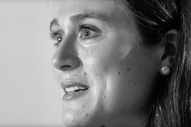 Obligată să se prostitueze de la vârsta de 10 ani! "Oroarea nu poate fi pusă în cuvinte!"