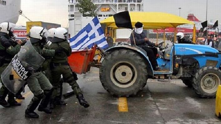 Atenţionare MAE pentru românii care călătoresc în Grecia