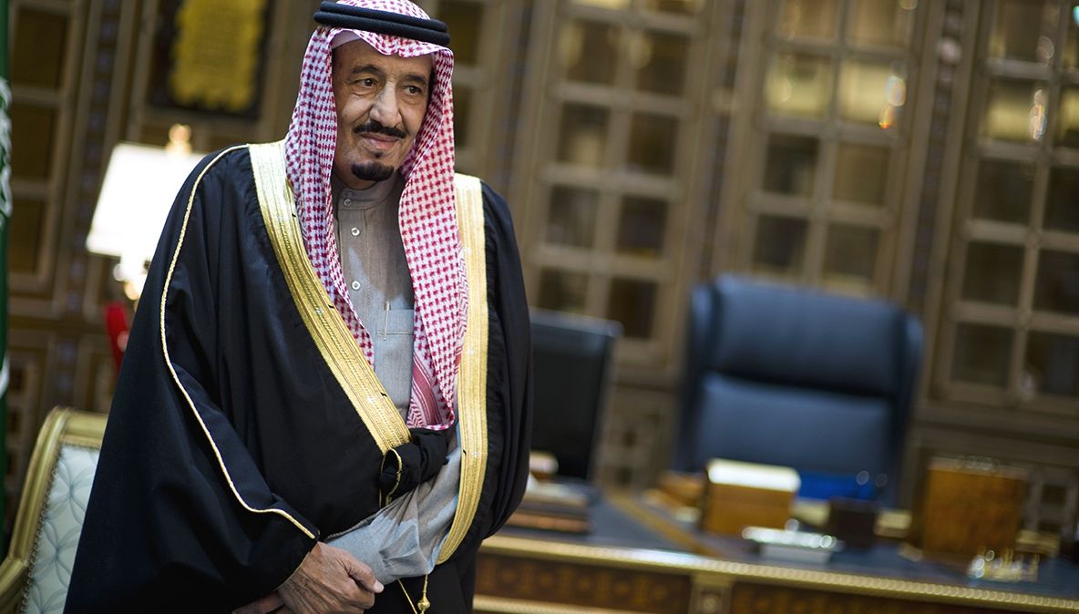 Câte TONE de bagaje şi-a luat cu el regele Arabiei Saudite, pentru o deplasare de câteva zile