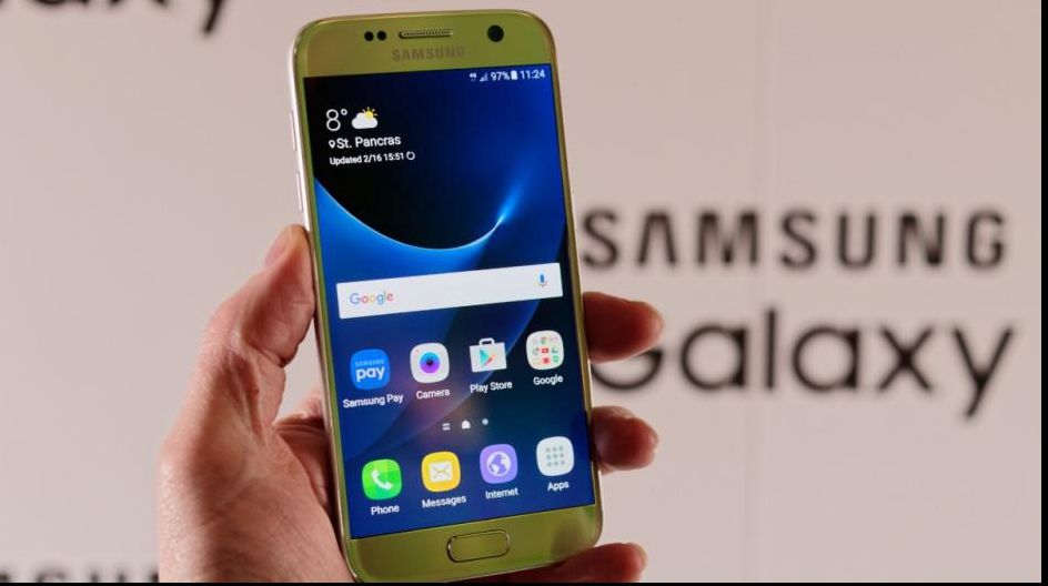 Samsung renunţă la Edge. Noutatea adusă de noul smartphone Galaxy S8 Plus