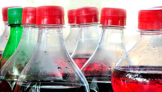 Cât de dăunătoare sunt ambalajele din plastic pentru organism şi care sunt consecinţele