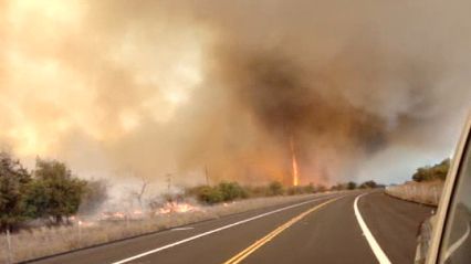 Unul dintre cele mai bizare fenomene naturale din lume. Ce sunt tornadele de foc?
