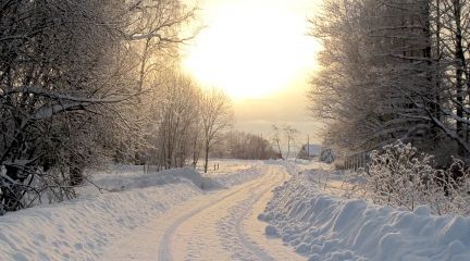 Vremea se răcește în weekend. Unde va ninge