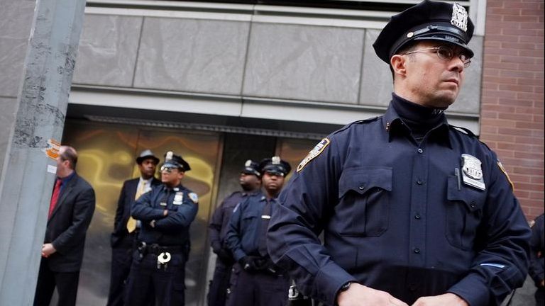 Autoritățile din SUA s-au înarmat cu radare care pot „vedea” prin pereţi! Oamenii sunt oripilați