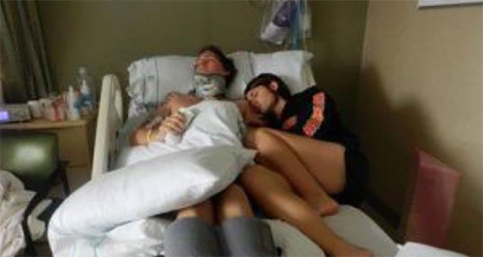 Soţia n-a vrut să-l deconecteze de la aparate.L-a dus acasă, iar după 3 ani omul s-a trezit.A spus..