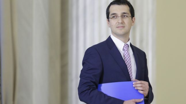 Ora 21: Vlad Voiculescu, ministrul tehnocrat al Sănătăţii, în dialog cu Rareş Bogdan