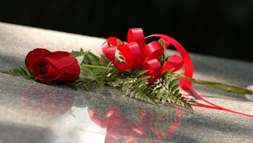 Doliu într-un oraş din România. Un tânăr patron s-a sinucis - ce poză a postat iubita lui înainte