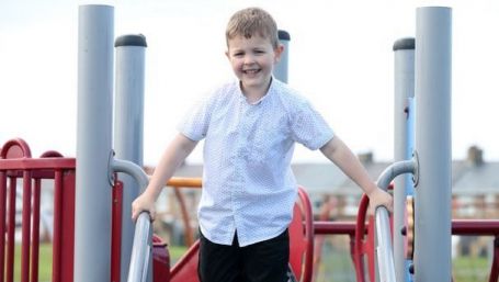 A dormit DOUĂ săptămâni continuu, iar când s-a trezit, ŞOC: era paralizat şi nu putea vorbi!