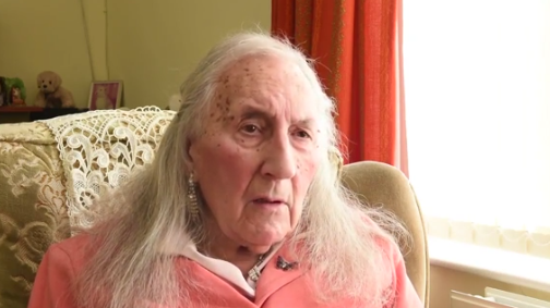 Are 90 de ani, este veteran, și și-a dat seama că vrea să fie femeie. Cazul șocant al Patriciei