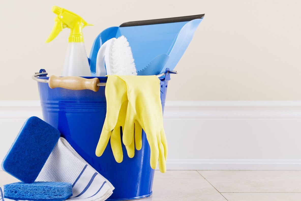 Fotografia din Moldova care îţi îngheaţă sufletul. Cum a fost surprinsă o femeie de serviciu