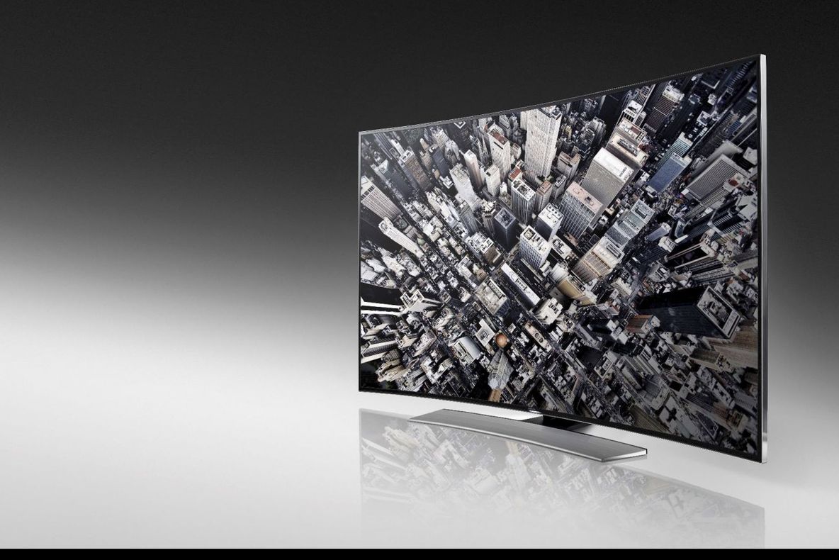 eMAG - Oferte de senzatie: Televizoarele cu diagonala de peste 125cm costa de la 1.400 de lei