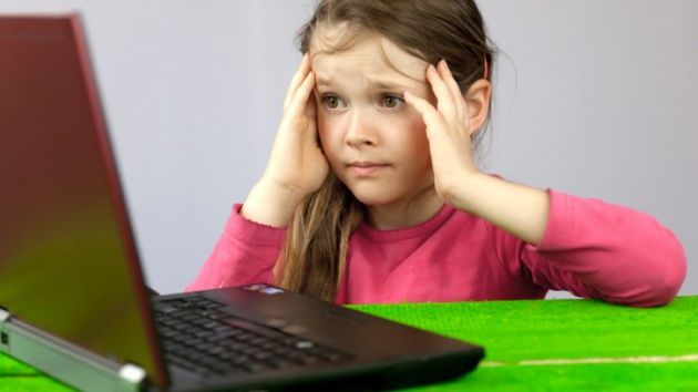 După Balena Albastră, un nou joc MORTAL devine viral pe FACEBOOK: „Vrei să devii o zână?"