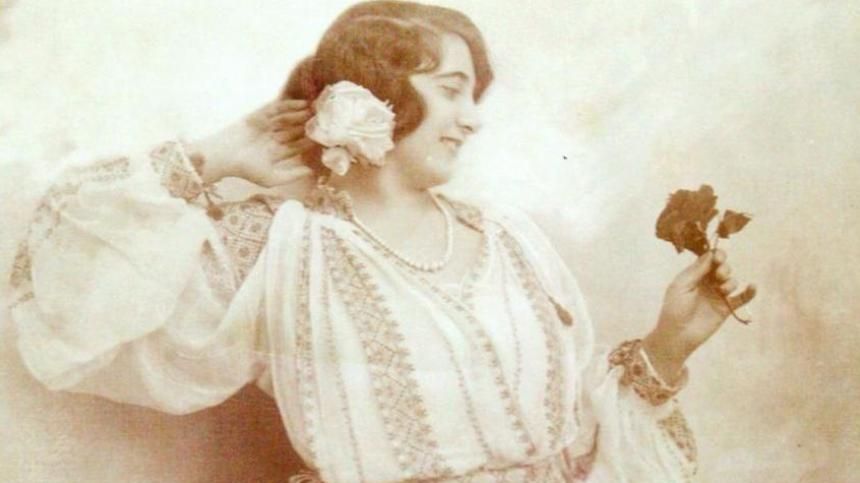 Ce păţeau femeile care călcau strâmb în perioada interbelică. E inuman!