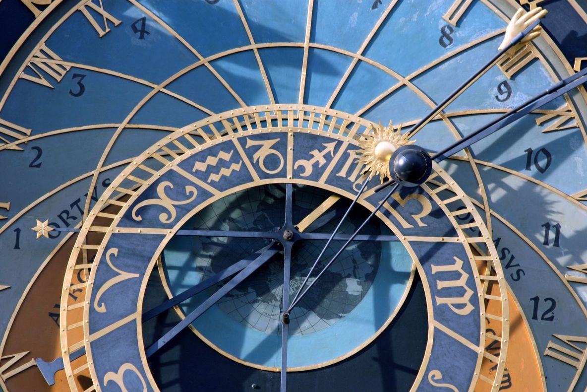 Horoscopul săptămânii 3-9 martie 2017. Şanse mari la BANI pentru două zodii. Norocoasele! 