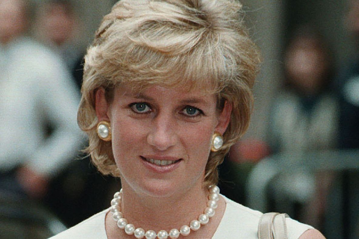 Tocmai a fost publicată ultima poză cu Lady Diana înainte să moară. Cele mai TRISTE imagini din lume