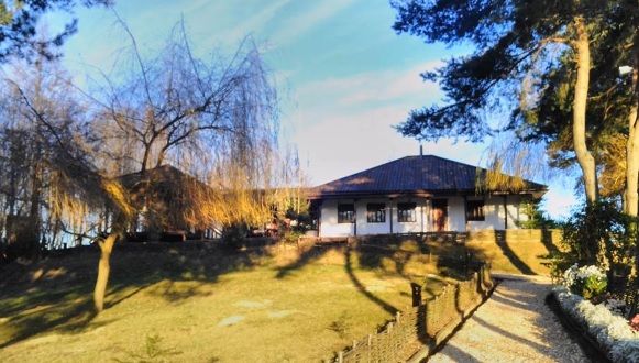 Au vizitat mănăstirea şi au început să aibă vise premonitorii. Locul în care dorinţele prind viaţă