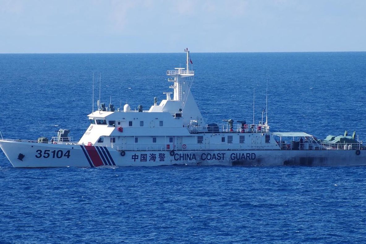 Beijingul își mobilizează navele militare în insulele Senkaku, sfidând SUA și Japonia