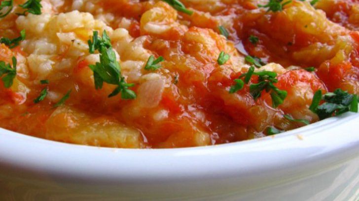   Rețeta cu care bulgăroaicele îi dau gata chiar și pe cei mai iscusiți bucătari: ce pun în pilaf pentru a-i oferi gustul deosebit și textura cremoasă