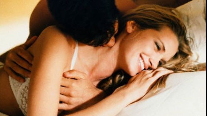 Nouă țări care vor cu disperare ca cetățenii lor să facă mai mult sex! România, fruntașă pe listă