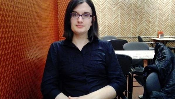 Cenzură sau prevenţie? Tânără din Spania condamnată la închisoare pentru glumele postate pe Twitter