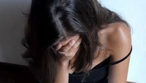 Şocant! O recepţioneră de hotel a fost violată în timpul serviciului