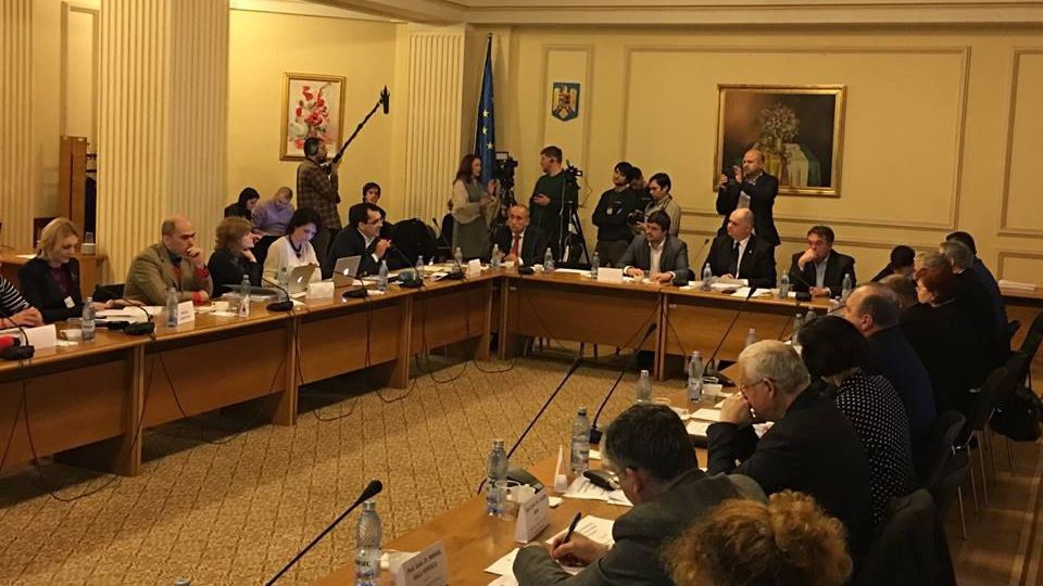 Vlad Voiculescu, fostul ministru al Sănătăţii: "Îmi este ruşine de Senatul ţării mele" 