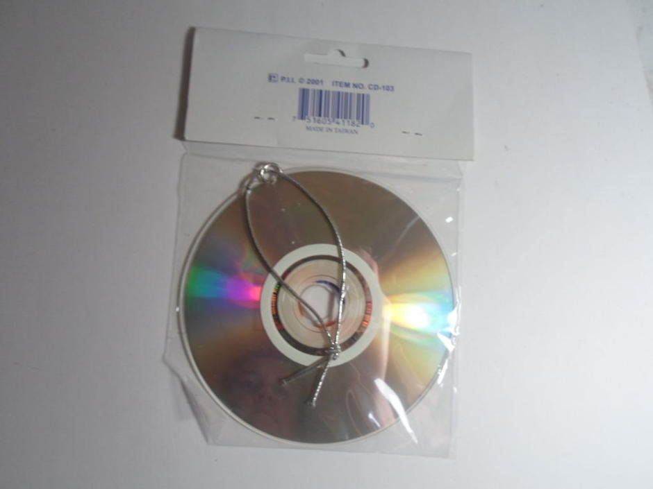 Cele mai URÂTE accesorii de maşină pe care le folosesc şi românii. Sunt kitsch-uri