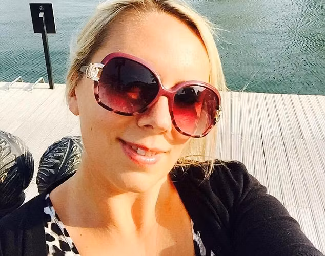 Această femeie face sex doar cu bărbaţi însuraţi. Motivul este șocant