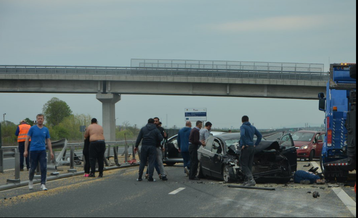 Carambol pe A1, în apropiere de Arad. Accidentul s-a soldat cu 4 victime