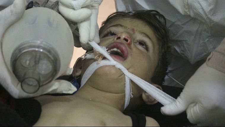 Imagini emoționante. Cum protestează copiii din Siria după atacul chimic ce a ucis 86 de oameni