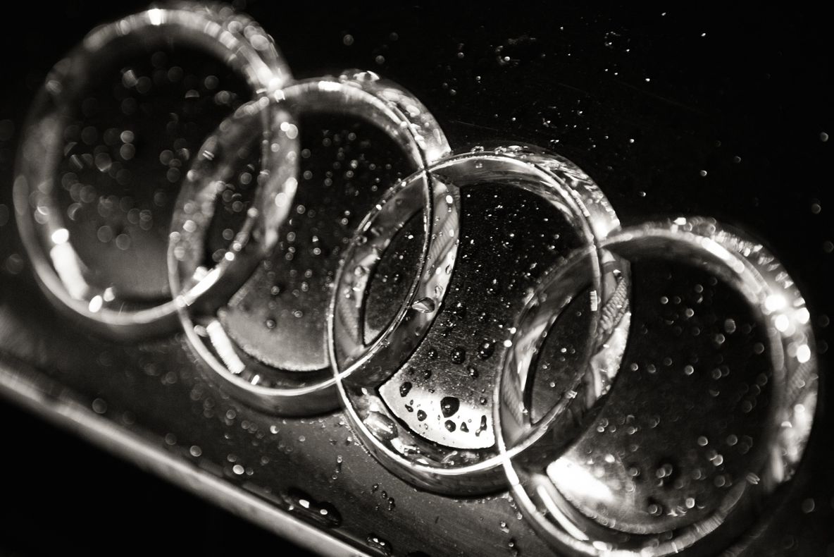 Imaginea mult-aşteptată de fanii Audi. Noul A8, surprins necamuflat pe străzi