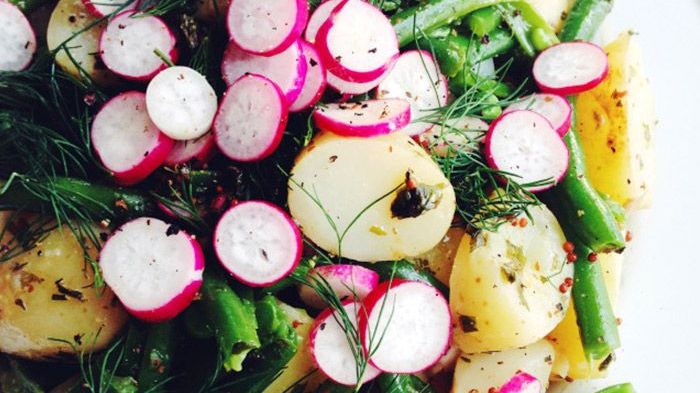 Leguma de primăvară care îți accelerează metabolismul și te ajută în cura de slăbire