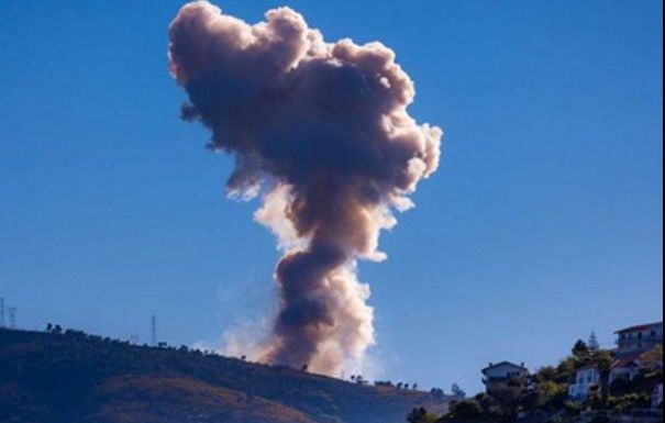 Explozie la o fabrică de artificii. Cel puţin 4 morţi