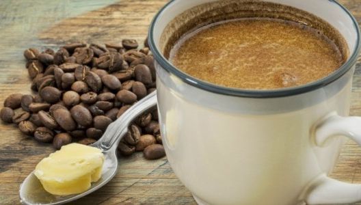 A slăbit 18 kilograme într-un timp foarte scurt! Ce şi-a pus în cafea în fiecare dimineaţă