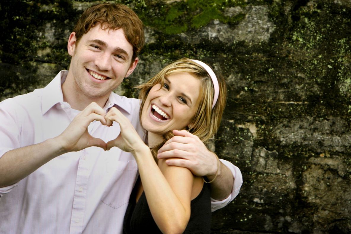 Care este secretul relaţiilor de durată? Cei trei factori-cheie care întreţin o căsnicie fericită