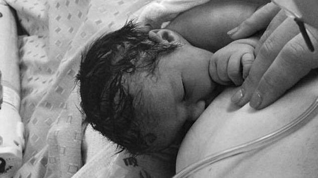 S-a dus la spital pregătită să nască, dar ceva teribil s-a întâmplat apoi. "Am fost în iad!"