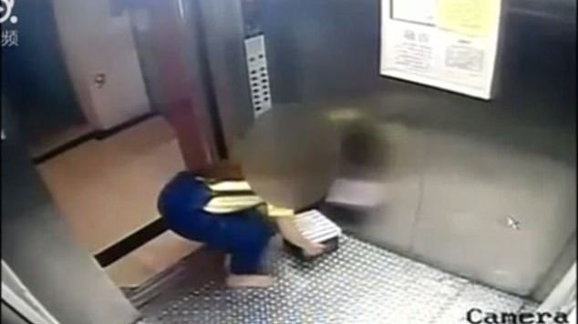 Şi-a aruncat copilul la gunoi, imediat după ce a născut! Este uimitor ce s-a întâmplat apoi cu el