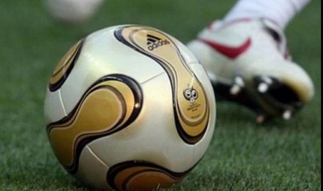 Un fotbalist de legendă a încetat din viață la doar 44 de ani. S-a prăbuşit pe teren