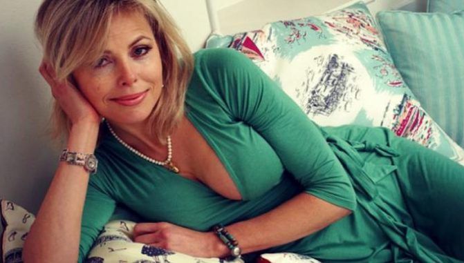 Această femeie s-a dus la soţul ei şi i-a zis că are dreptul să-l înşele dintr-un motiv halucinant 