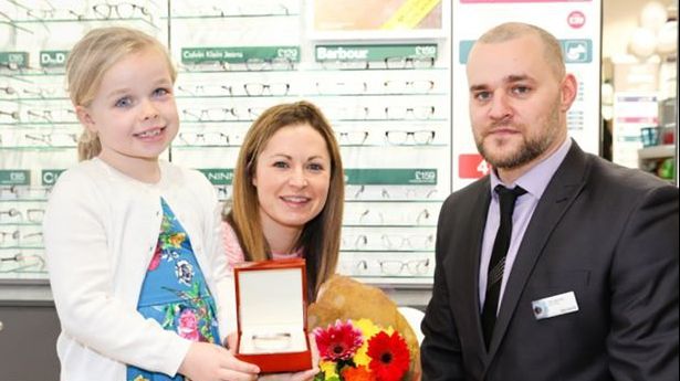 Părinții, în stare de șoc. Ce boală gravă avea fetița lor. Singurul simptom - durerile de cap