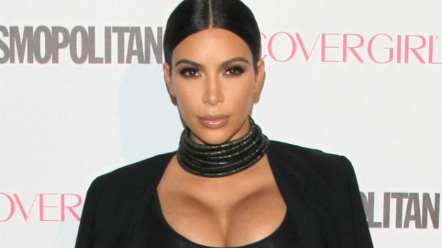 Asemănare izbitoare între Kim Kardashian şi o statuetă veche de peste 23.000 de ani