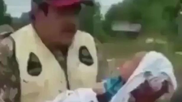 A introdus un copil în stomacul unui animal mort. Motivul este halucinant