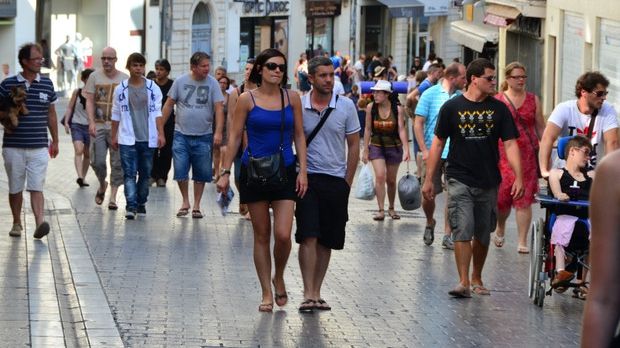 Mergi repede? Iată ce spune viteza pașilor despre tine