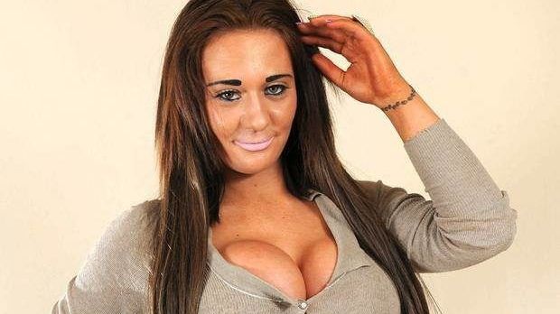 Supărată că va avea băiat, a băut și fumat MASIV toată sarcina. La naștere, toți au fost şocaţi!